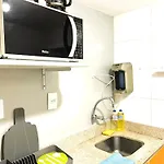 Studio Completo Na Quadra Da Praia